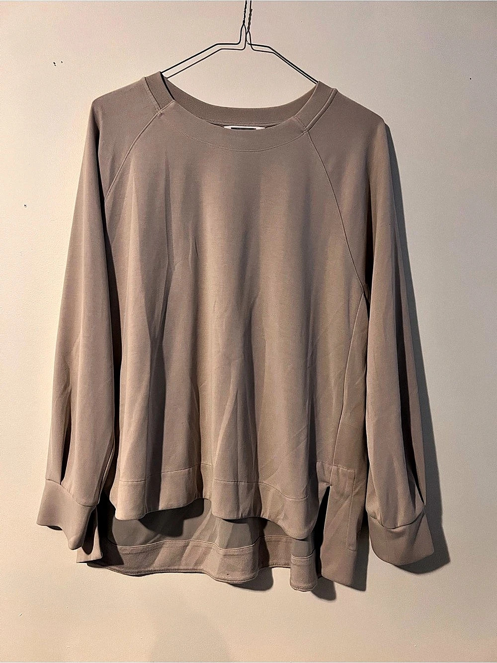 Athleta Seasoft Crewneck Sweatshirt Long Sleeve Top in Brown Size XL